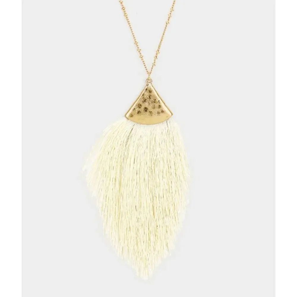 Brand New Womens Boutique Gold Tassel Fringe Pendant Long Necklace